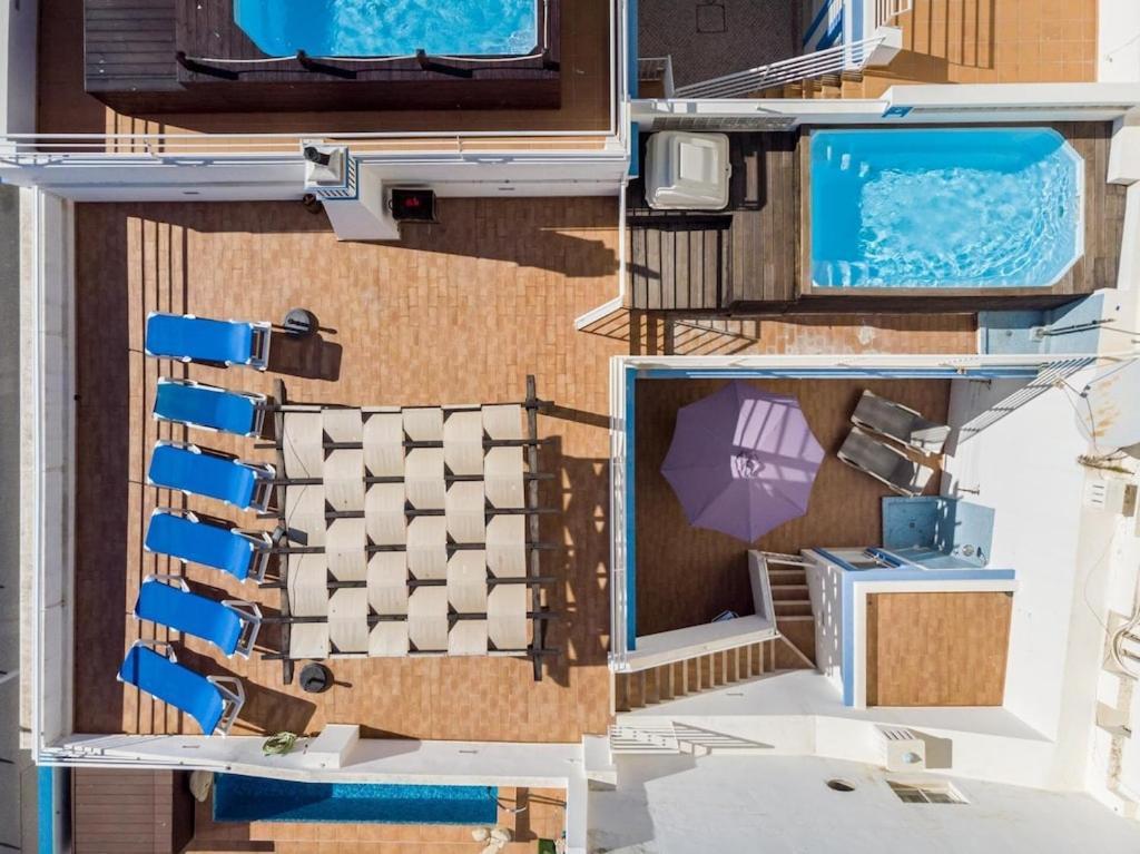 Ferienhaus Refurbished Beachfront House, Pool, Ac, Wifi, Albufeira, Sea View *
