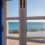 Refurbished Beachfront House, Pool, Ac, Wifi, Albufeira, Sea View