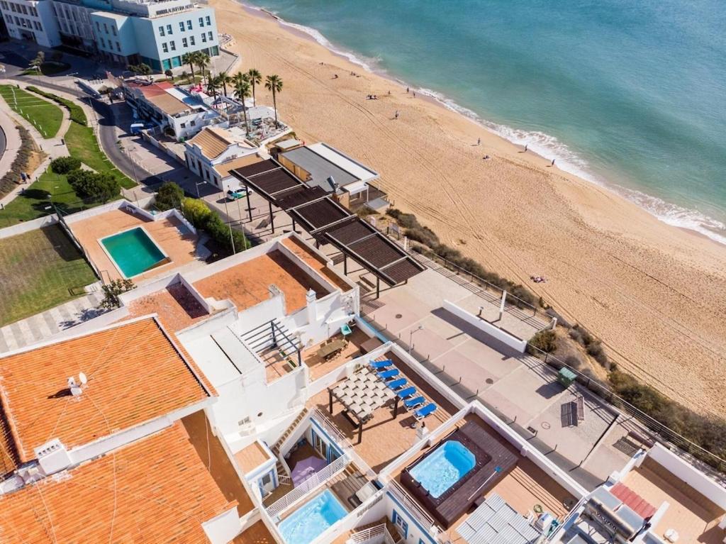 Refurbished Beachfront House, Pool, Ac, Wifi, Albufeira, Sea View Albufeira